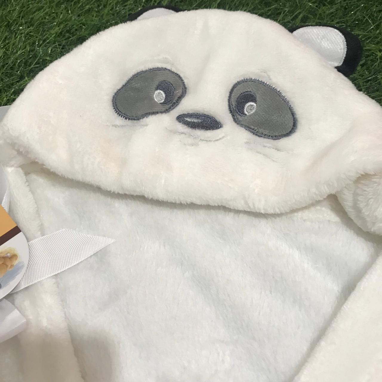 Cozy Character Fleece Blanket for Infants - Image 3