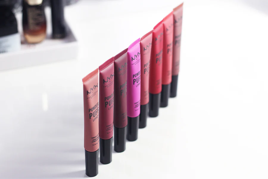 Elevate Your Makeup Game with Trendy Puff Blushes - Image 7